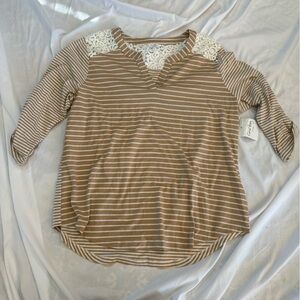 462 Coral Bay Beige White Striped Lace Top 1X NWT Crochet Neck Soft Casual